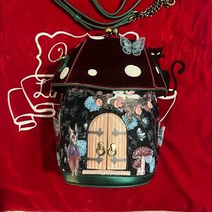 Vendula A Midsummer Night's Dream Toadstool Bag